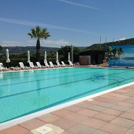 Marinella Апартаменты Пиццо