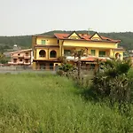 Marinella Appartement *