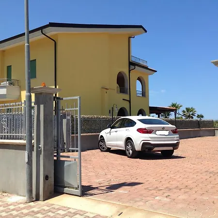 Marinella Apartman Pizzo