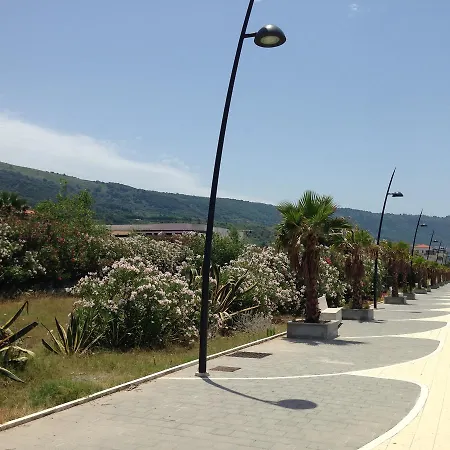 Marinella Apartman Pizzo