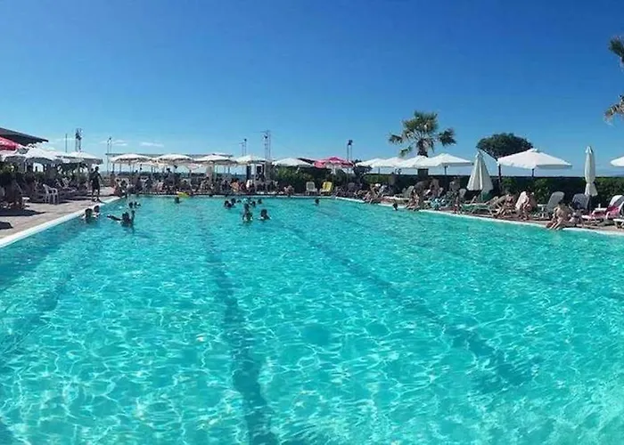 Marinella Apartamento